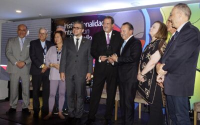 Luis Bernardo Pérez, presidente de Digitel es reconocido como Empresario del Año