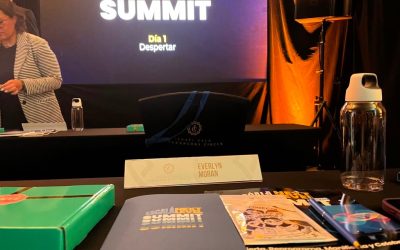 Everlyn Morán fortalece su liderazgo internacional tras participar como panelista en el Scala Next Level Summit de Ismael Cala