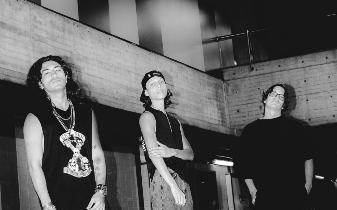 «COSAS PENDIENTES»: El nuevo lanzamiento de la banda LAURENCE, disponible desde el 4 de julio.