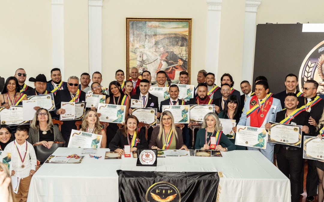 FEDERACIÓN INTERAMERICANA DE PERIODISMO CELEBRÓ EL DÍA INTERNACIONAL DEL PERIODISTA CON ENTREGA DEL “MICRÓFONO DORADO” EN EL CONGRESO DE LA REPÚBLICA