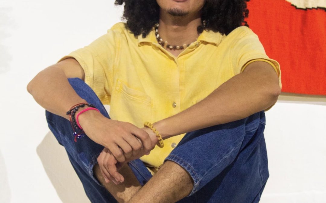 La Galería Impulsarte presenta las exposiciones  “Entre telas” y “Maestros: una mirada al canon venezolano”