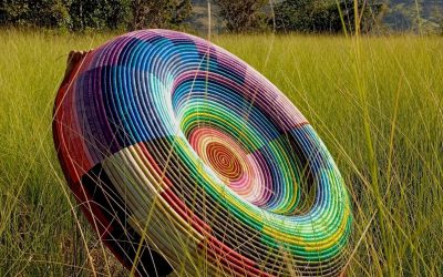 Objetos, piezas de mobiliario y obras textiles  se exponen en Espacio Arte al Cubo
