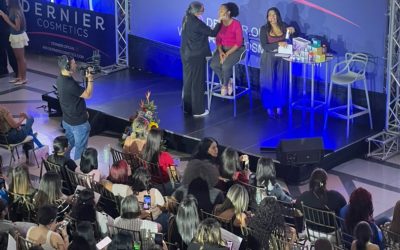 Dernier Cosmetics llena centros comerciales con aulas magistrales sobre salud de la piel