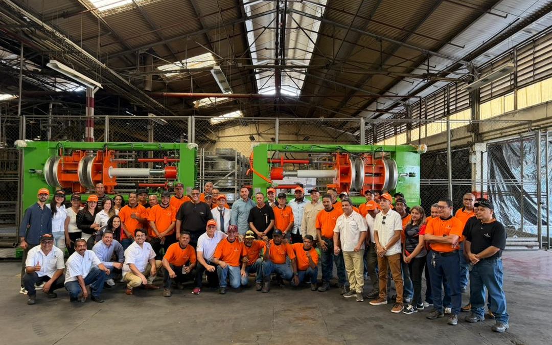 “Parque Industrial Caucho” inicia producción de cauchos para motocicletas en Venezuela