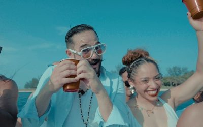 Juanhelo Caldelas conquista al público con «Buscándola» y supera las 120 mil reproducciones en YouTube