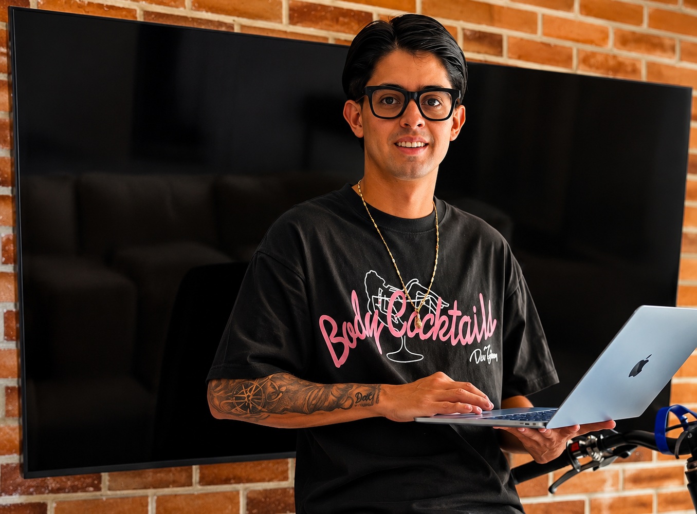 Juan Traffic el guardián de las identidades digitales a nivel mundial