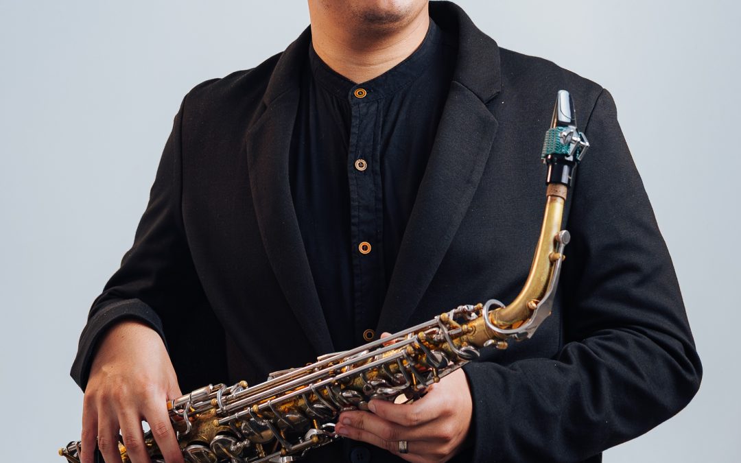Sax Eyes apuesta por una nueva frecuencia musical con «Aura The Luxe»