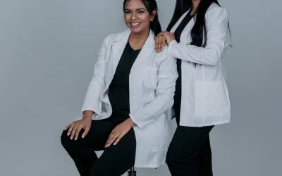 La Dra. Karina García impulsa Healthy Smile Foundation: una iniciativa para devolver la sonrisa y la dignidad a los adultos mayores
