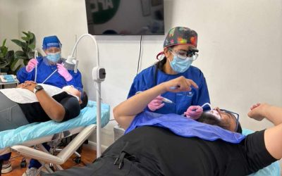 Más que una sonrisa: una alianza lleva atención dental gratuita a la comunidad de El Doral