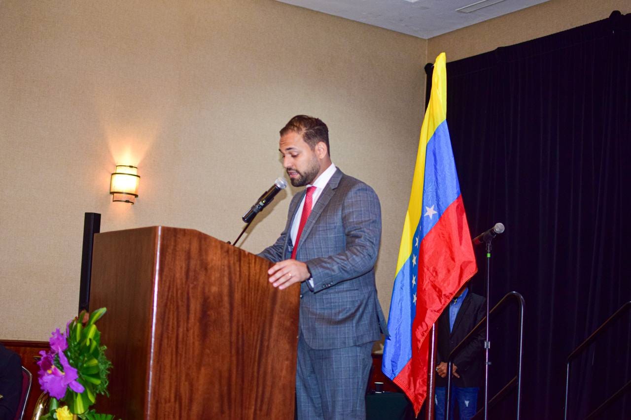 Foro Coelgio de abogados – Dr. Henry Hamdan Figueroa