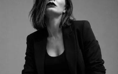 Elena estrena “Dime Cómo”: Un retrato íntimo sobre el maltrato psicológico, la supervivencia y el reencuentro propio