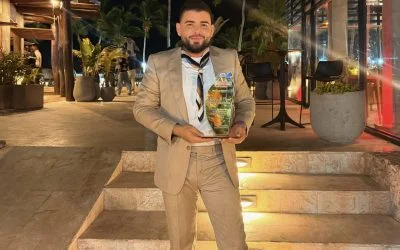 ÁNGEL TORRES RECIBE RECONOCIMIENTO “WEDDING PLANNER DEL AÑO” POR SU APORTE A LA INDUSTRIA DE EVENTOS EN MARGARITA