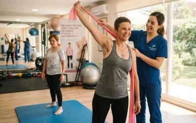 La rehabilitación física es clave para el bienestar de supervivientes de cáncer de mama