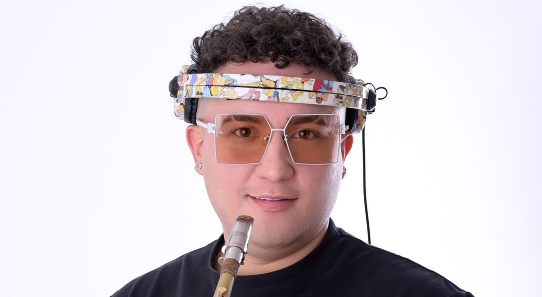 Stiven Saxo presenta “Que Importa”, un Latin Tech que transforma el saxofón en vivo en una experiencia de club